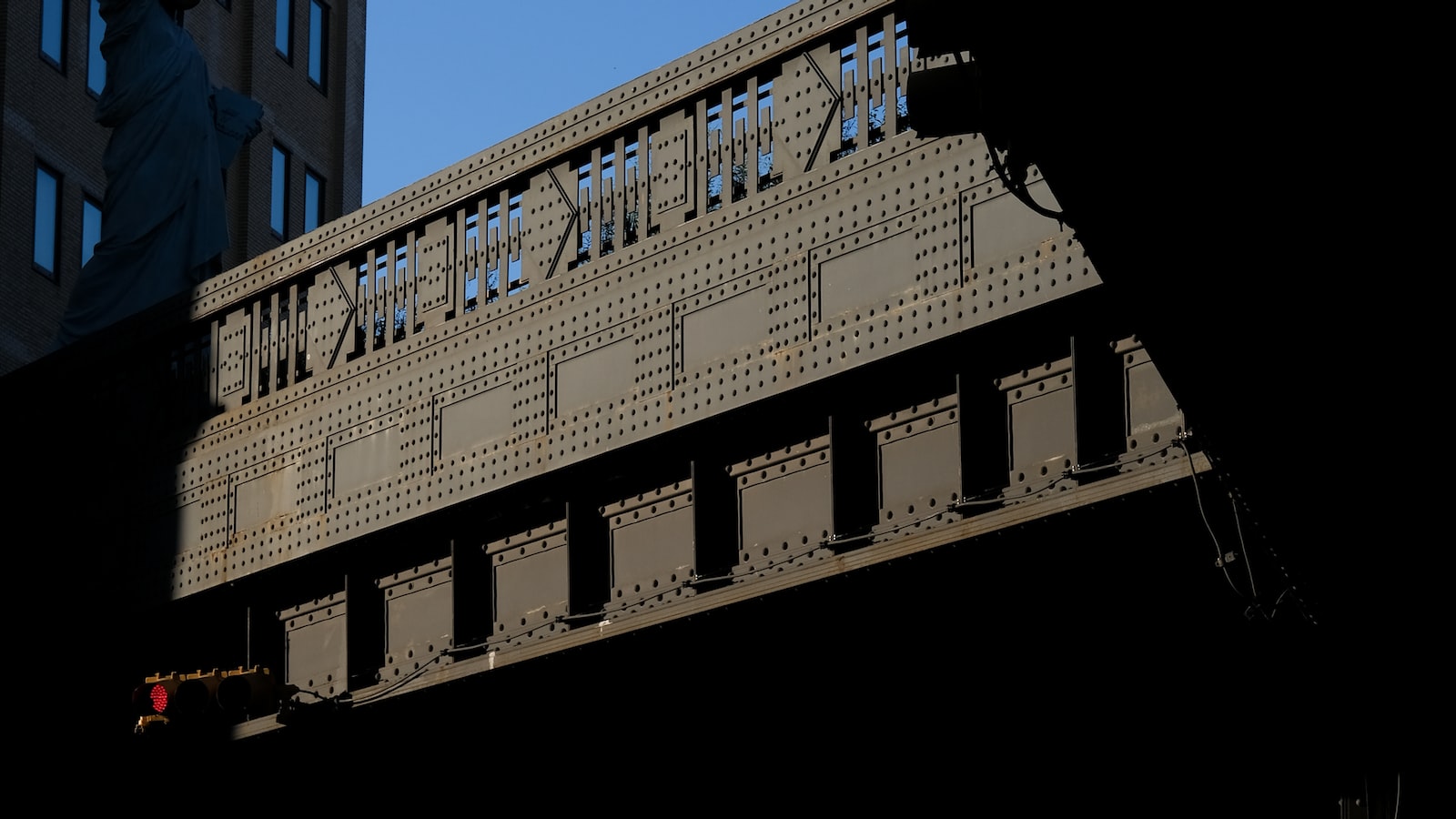 建構一個牢固的財務紮根 - 究竟如何？